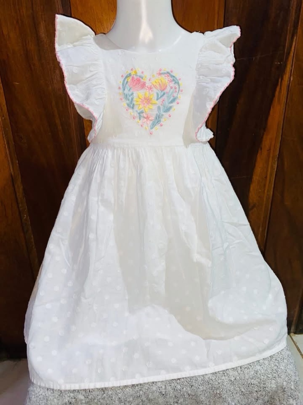 Joie Kids Little Girls White Swiss Dot Floral Heart Embroidered Ruffle Dress 4T